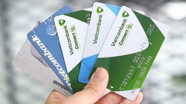 Thẻ tín dụng của Vietcombank cho phép chủ thẻ chi tiêu trước, thanh toán sau mà không cần tiền mặt